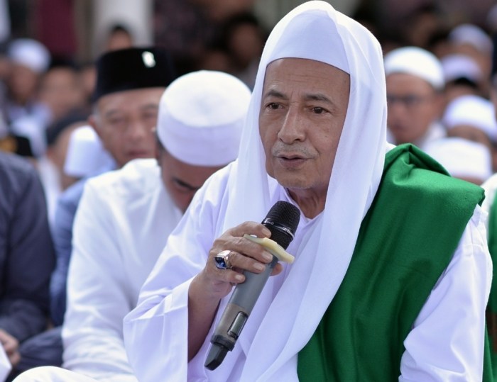 Habib luthfi yahya merah agustus dilempar jangan perayaan setelah putih islamramah biografi sanga wali singkat maulana siroh jeda kisah laduni