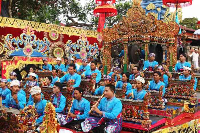 Gamelan javanese music instruments traditional java jawa orchestra beauty wayang kulit performance