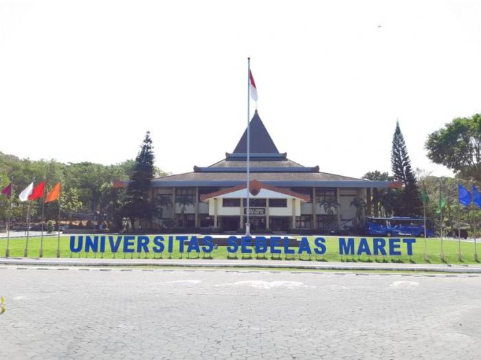 Kampus di surakarta