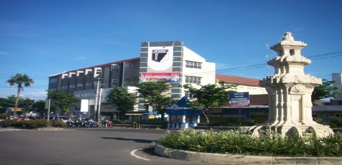 Biaya masuk smk warga surakarta