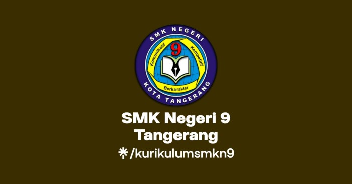 Logo smk 9 surakarta