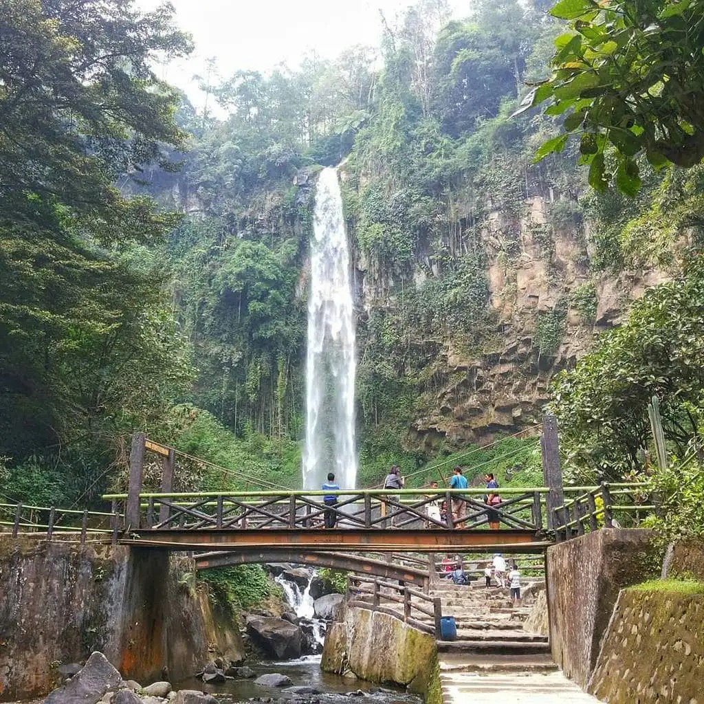 Amanah indah wisata solo