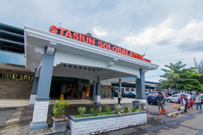 Tempat makan dekat stasiun solo balapan