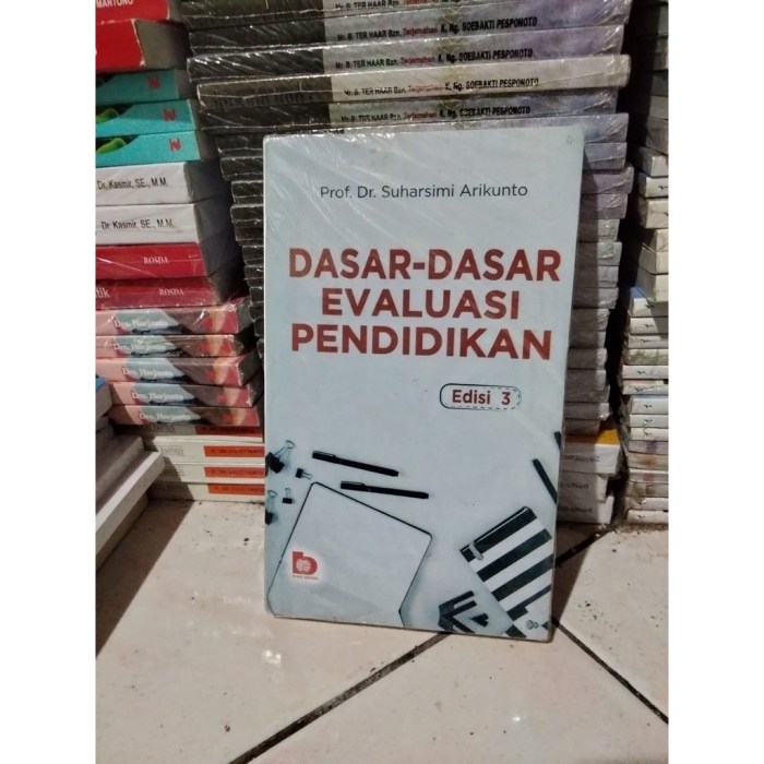 Daryanto 1997 evaluasi pendidikan solo rineka cipta