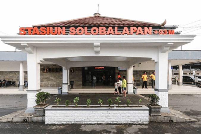 Tempat makan dekat stasiun solo balapan