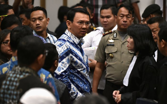 Ahok pindah agama islam