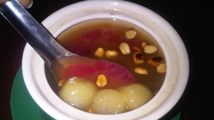 Wedang ronde isi kacang tanah resep hangat buka puasa